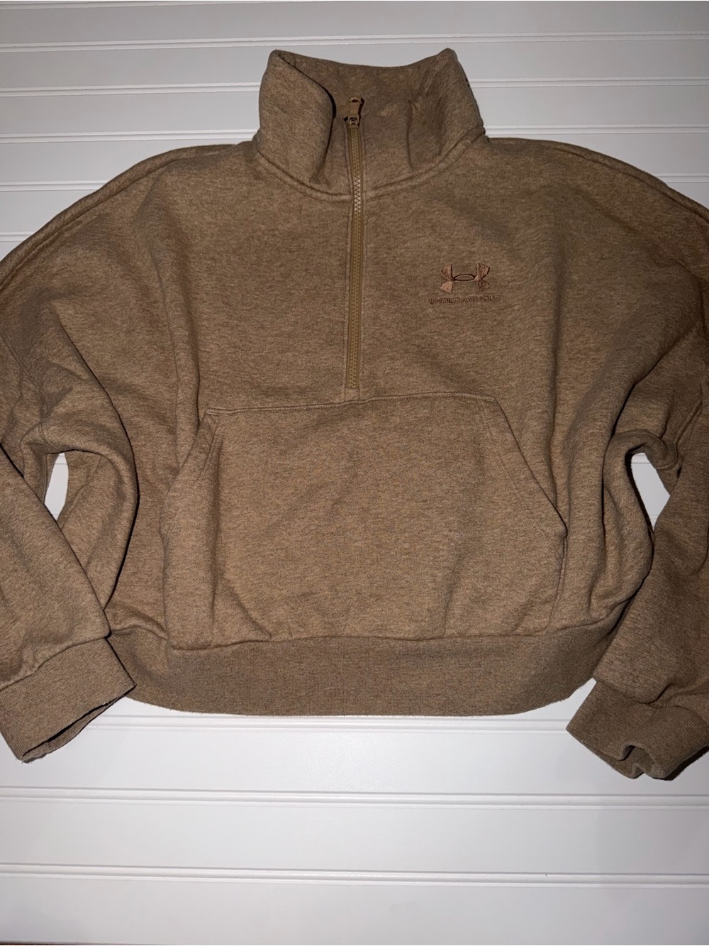 Under Armour Quarter Zip Sweatshirt small